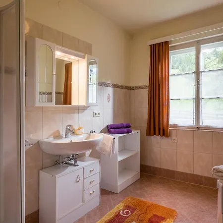 مزرعة للإقامة Ortner